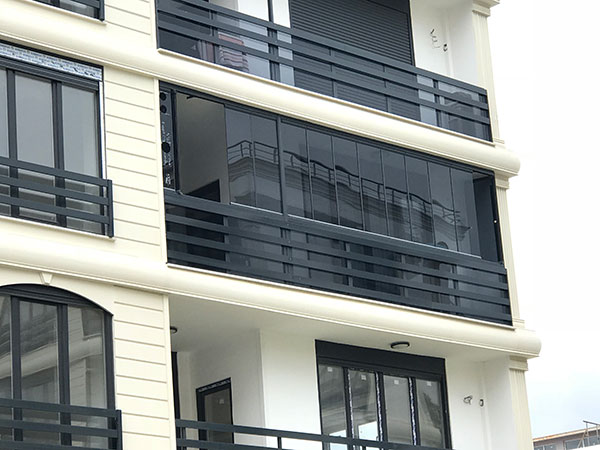 Konsept Cizmeci Grup inşaat cam balkon calışmamız 